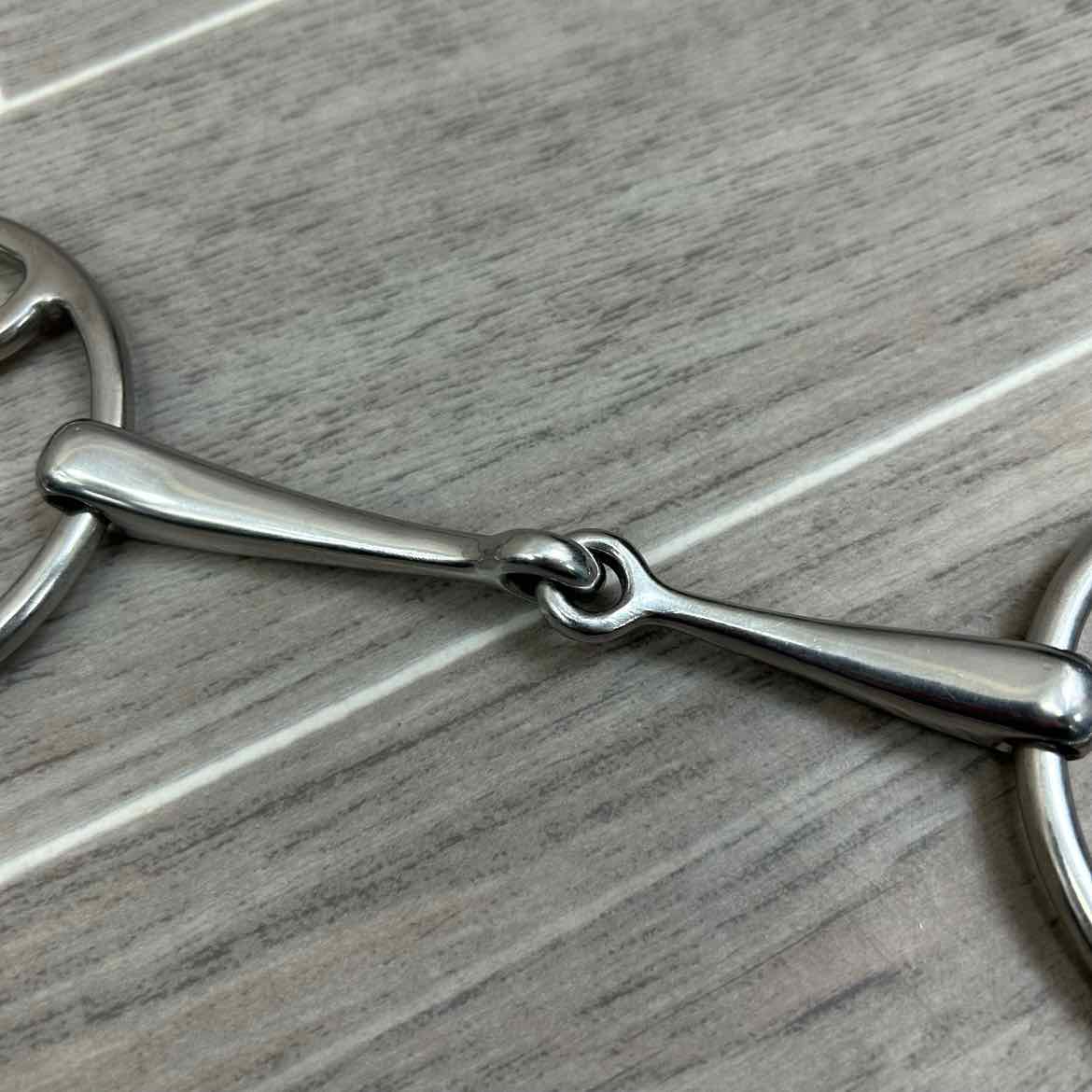 Korsteel Single Joint Beval Loop Gag Bit 5"