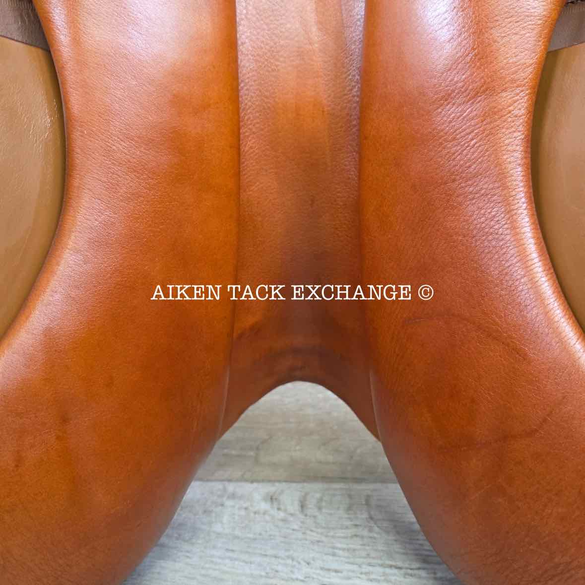 2013 Stubben Portos Deluxe Close Contact Jump Saddle, 17.5" Seat with Biomex, 28cm Tree - Medium, Foam Panels
