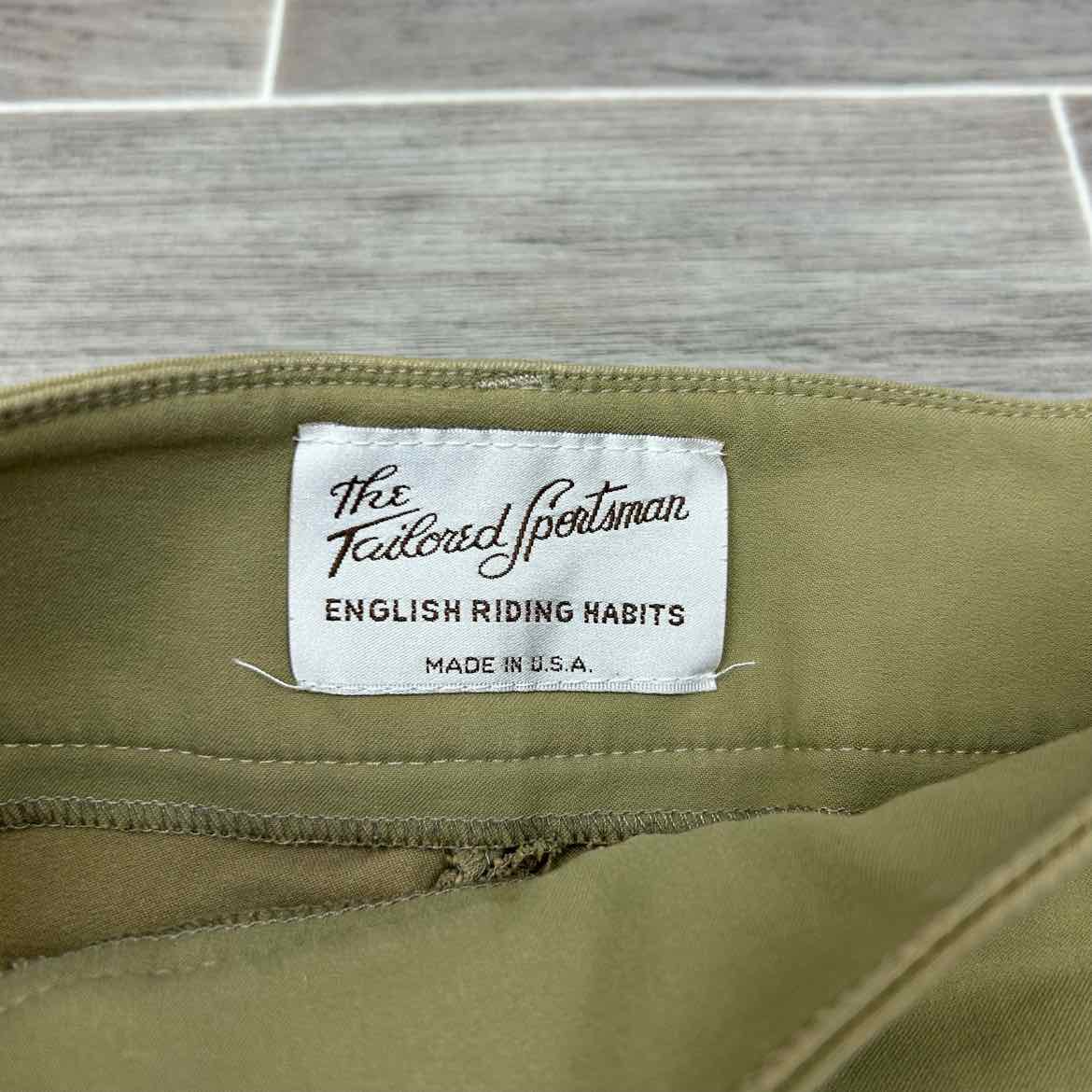 Tailored Sportsman Trophy Hunter Knee Patch Breeches, Size 26 R