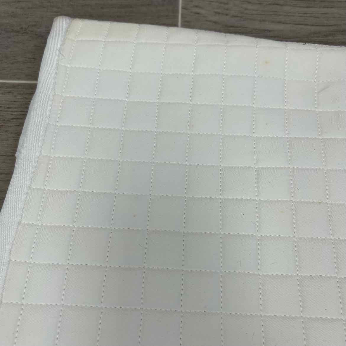 Back on Track Therapeutic Dressage Saddle Pad