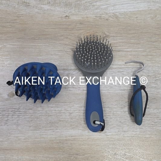 BARGAIN BUNDLE: Oster Course Curry Comb, Hoof Pick, & Mane and Tail Brush