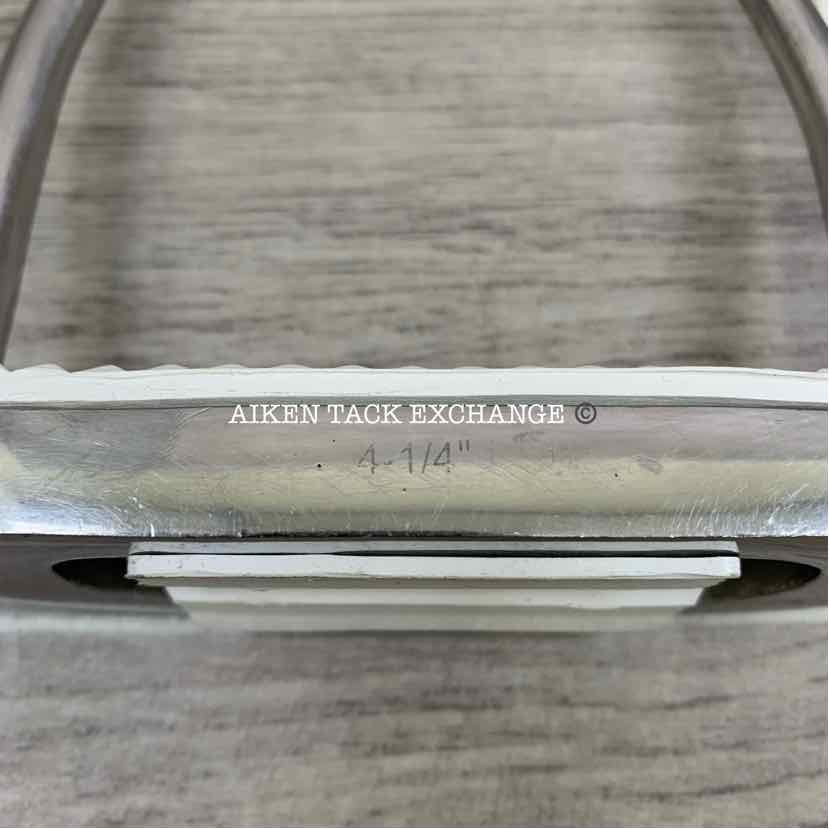 Centaur Fillis Stirrup Irons 4.25"