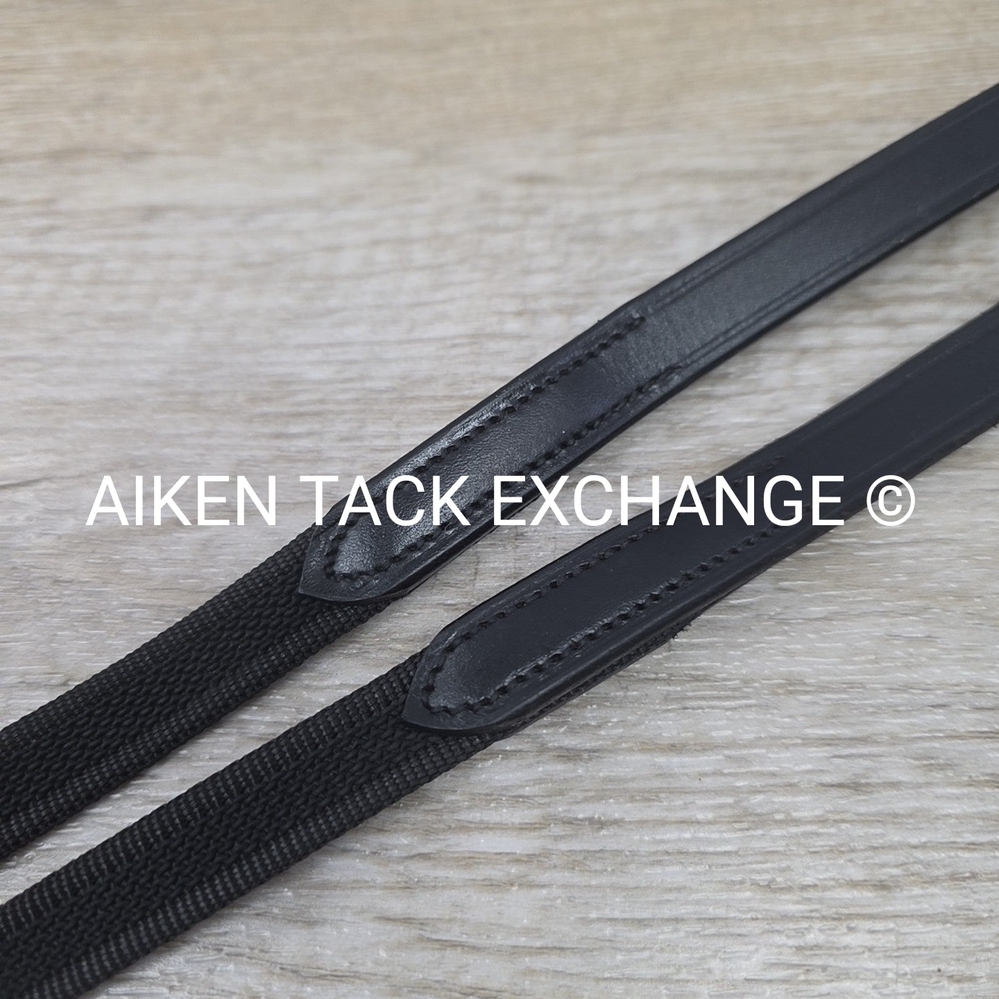 Kavalkade Rubberized Grip Slim Reins with Hand Stops, Black & Rose Gold, 56"