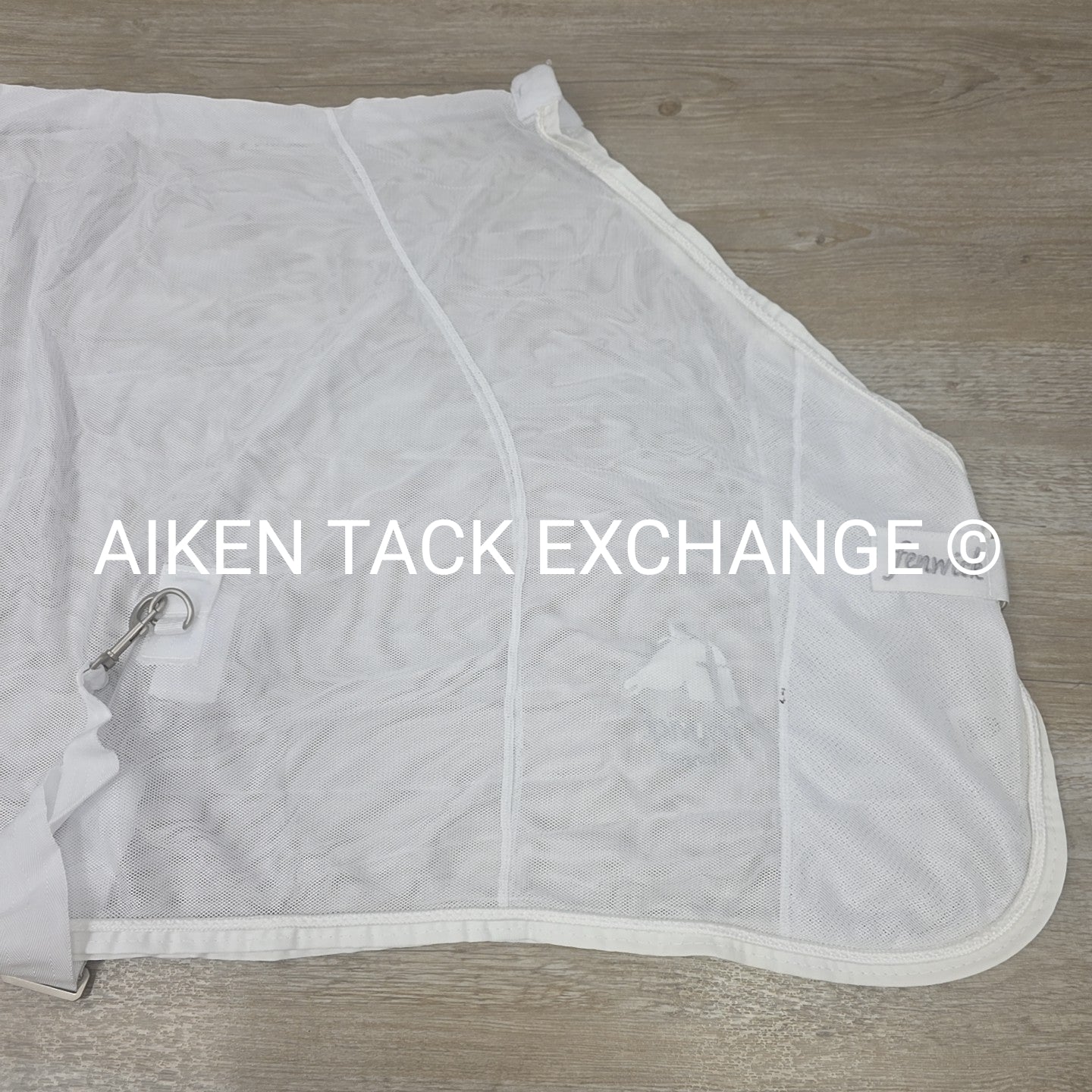 Fenwick Equestrian BodyGuard Mesh Cooler, White (has some marks) 60"