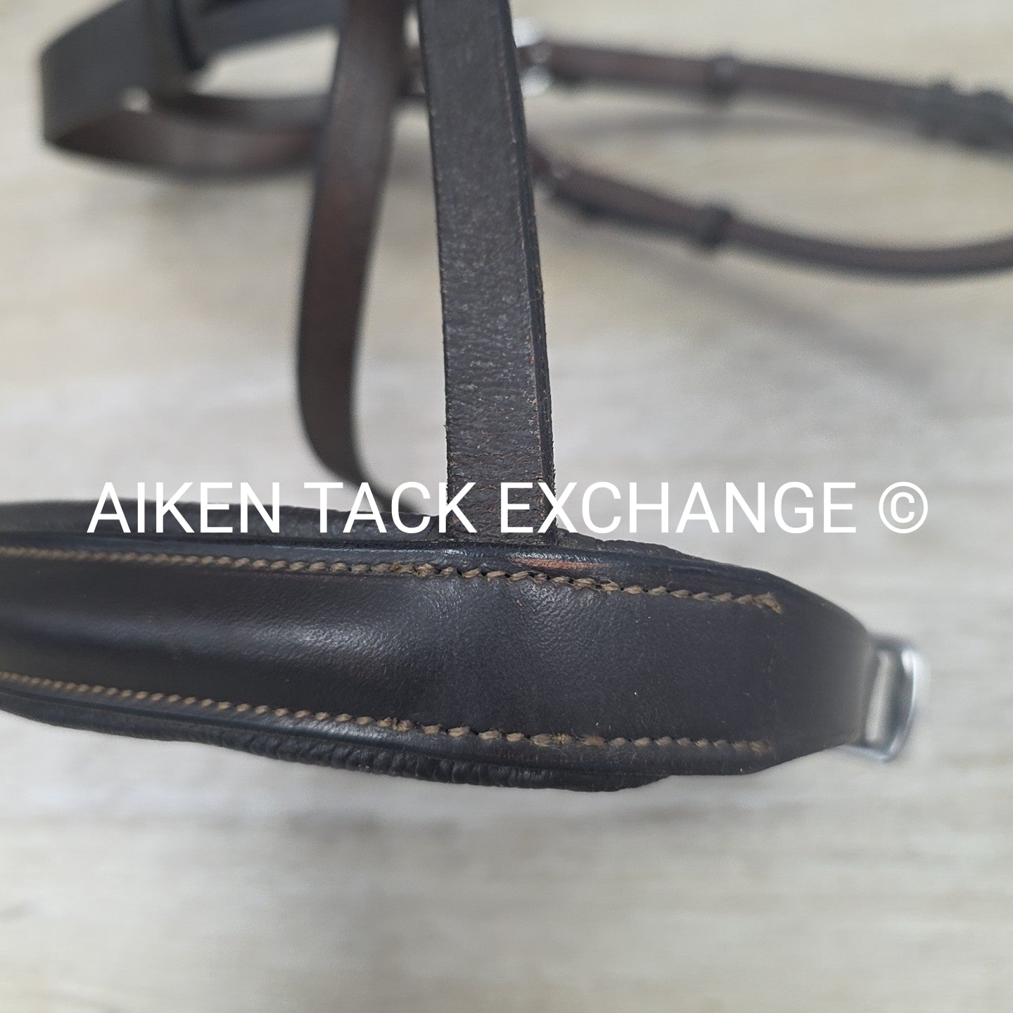 English Bridle with Clincher Noseband, No Flash Strap, No Reins, Brown, Size Cob