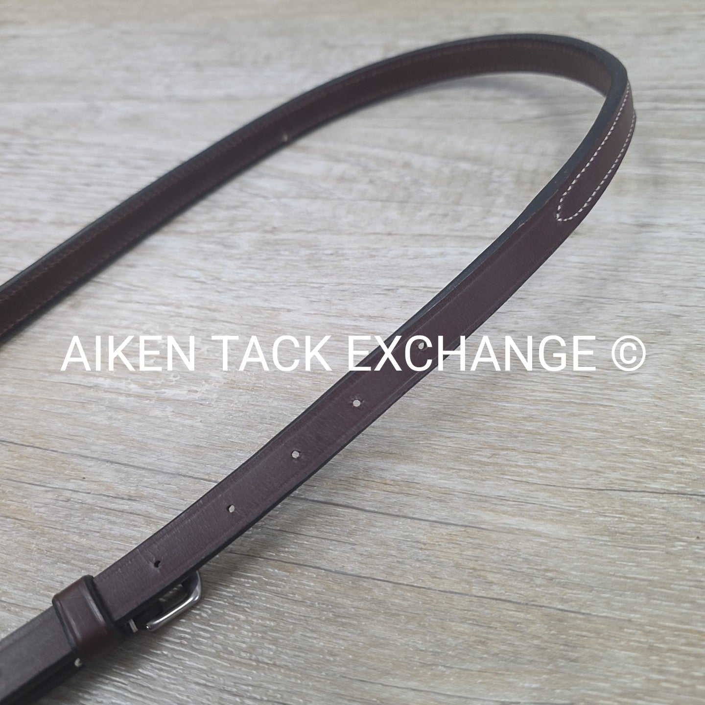 KL Select Red Barn Round Raised Standing Fancy Stitch Martingale, Size Cob