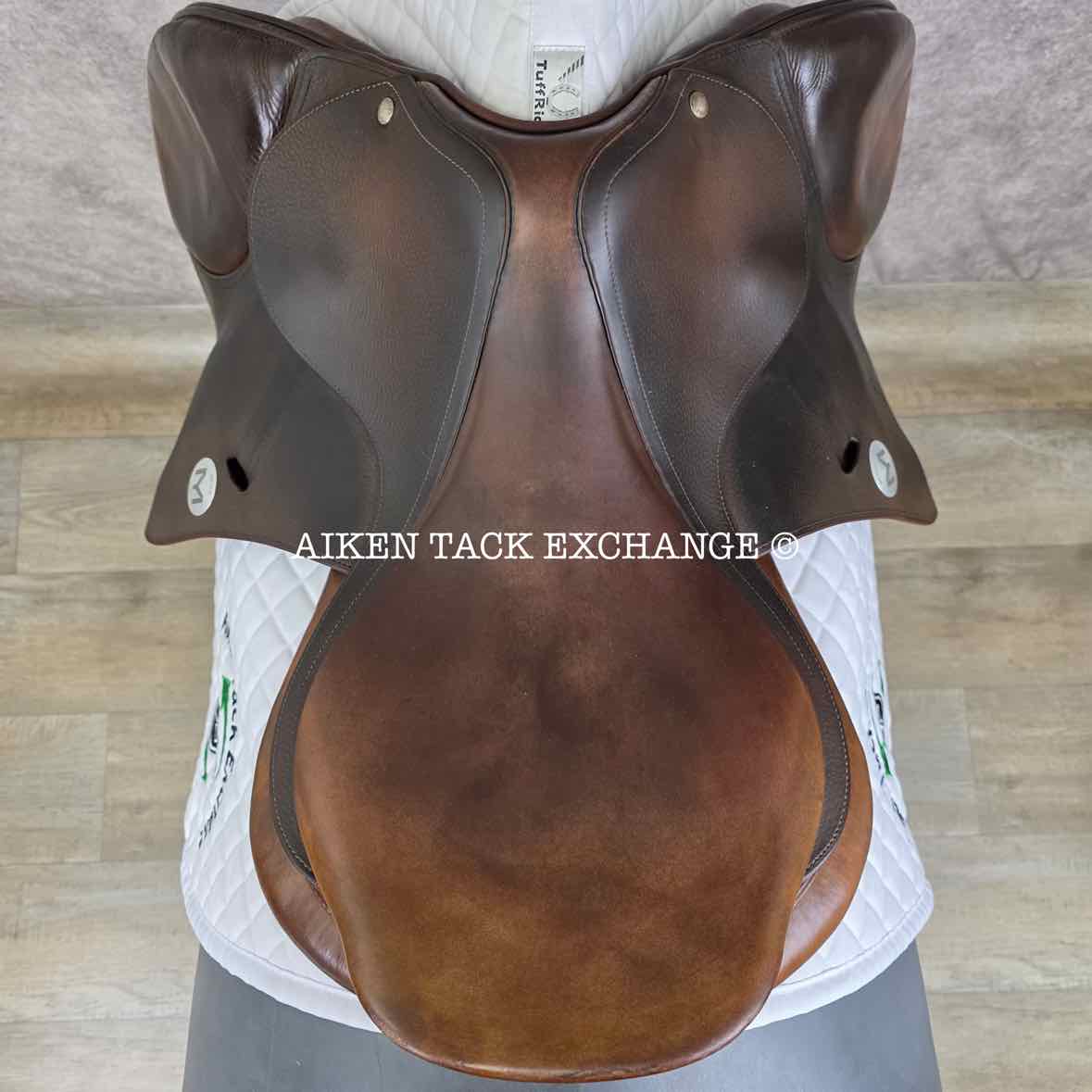 **SOLD** 2013 Meyer Act 1 Close Contact Jump Saddle, 18" Seat, Medium Tree, Foam Panels
