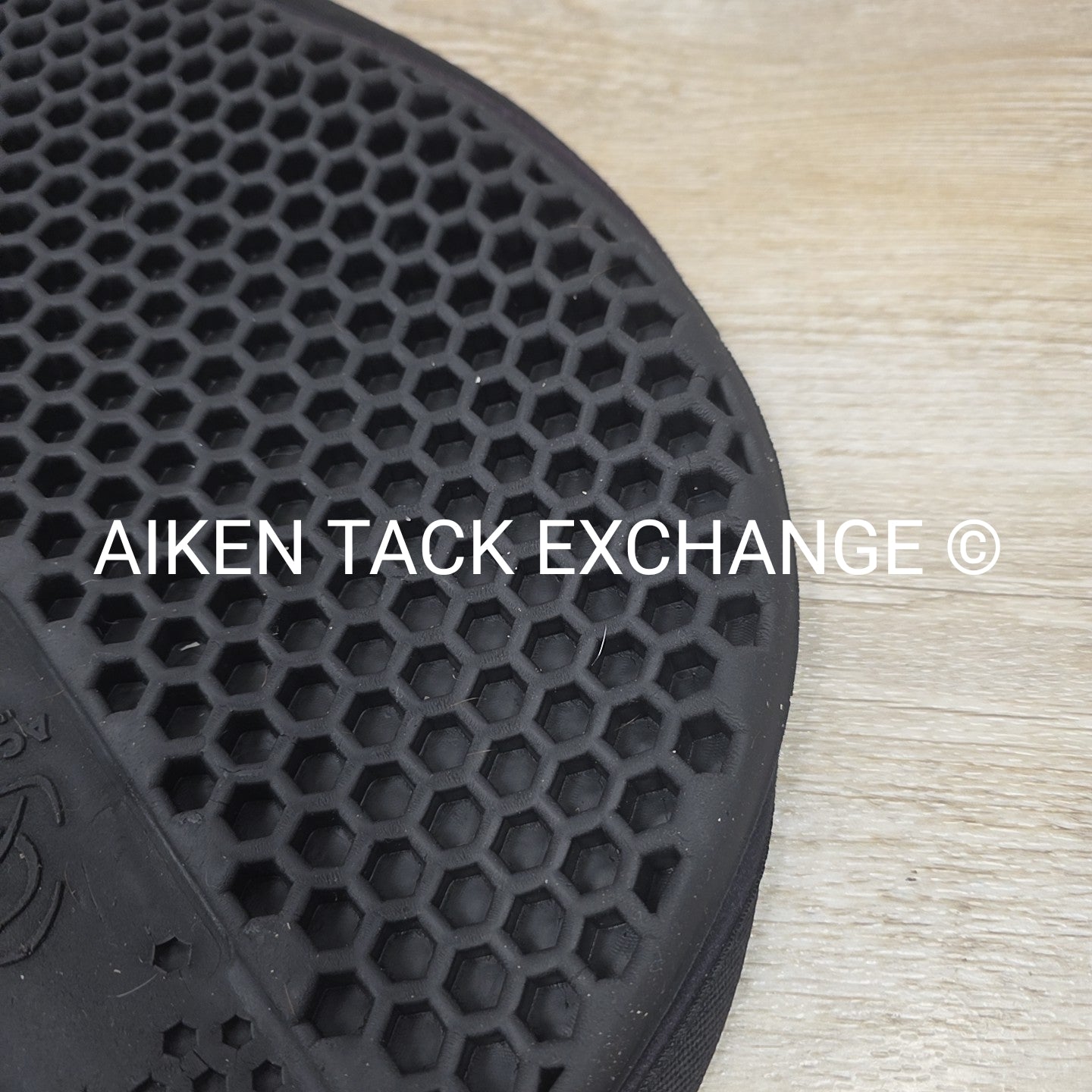 Acavallo Wither Free Hexagonal Gel & Memory Foam Half Pad