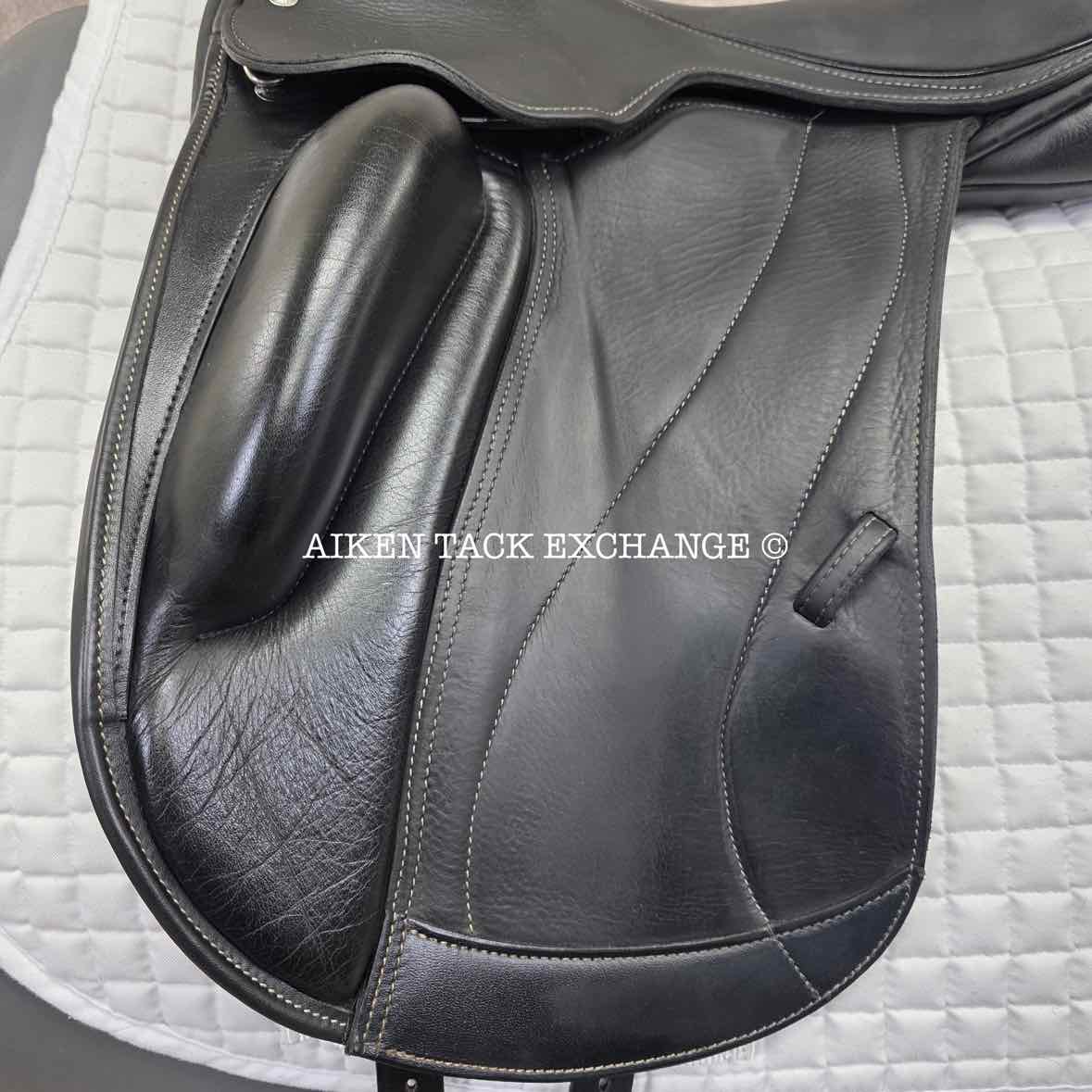 2017 Custom Saddlery Wolfgang Constanze Monoflap Dressage Saddle, 17.5" Seat, Adjustable Tree, Wool Flocked Panels