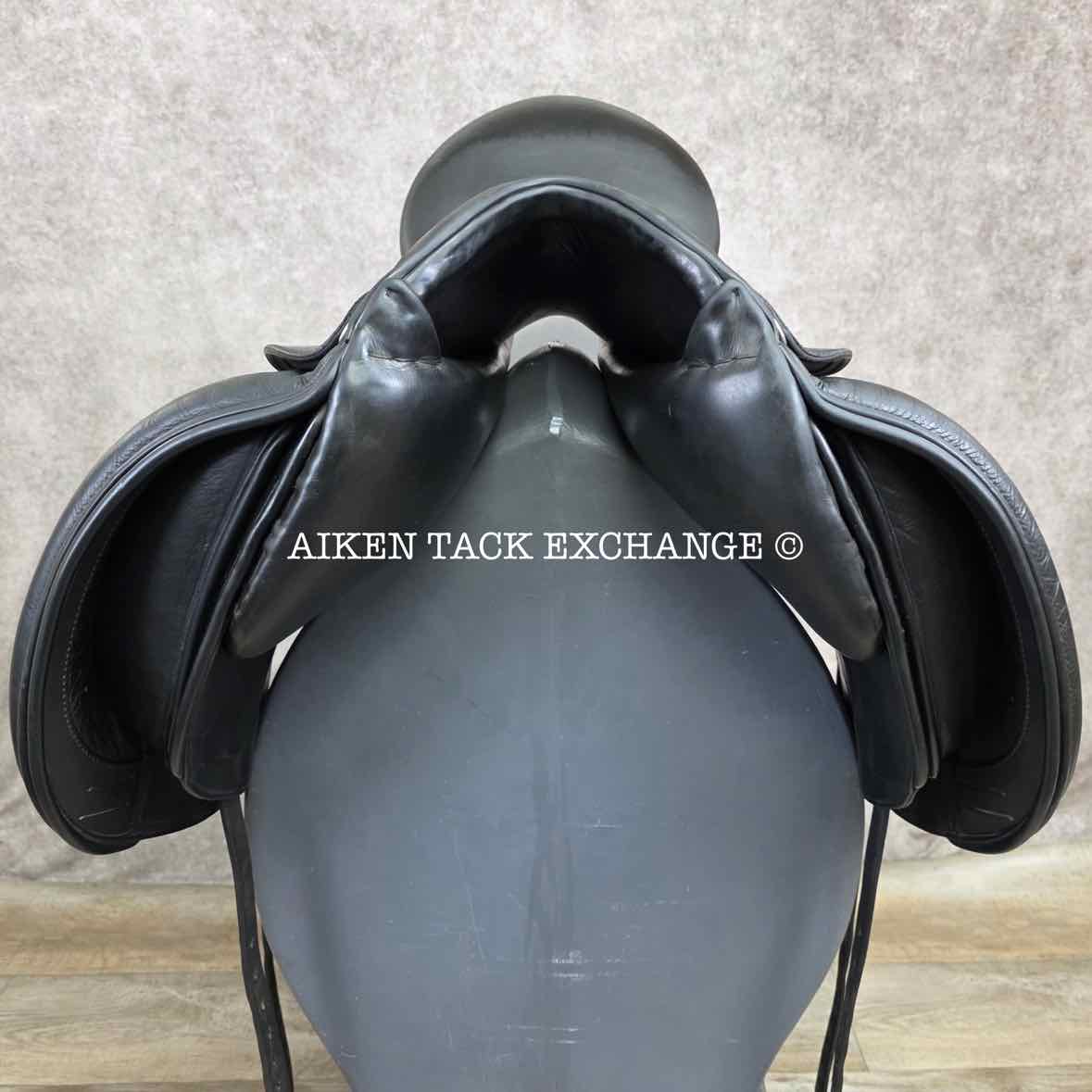 2010 Schleese Wave Dressage Saddle, 16.5" Seat, Adjustable AdapTree, Wool Flocked Panels