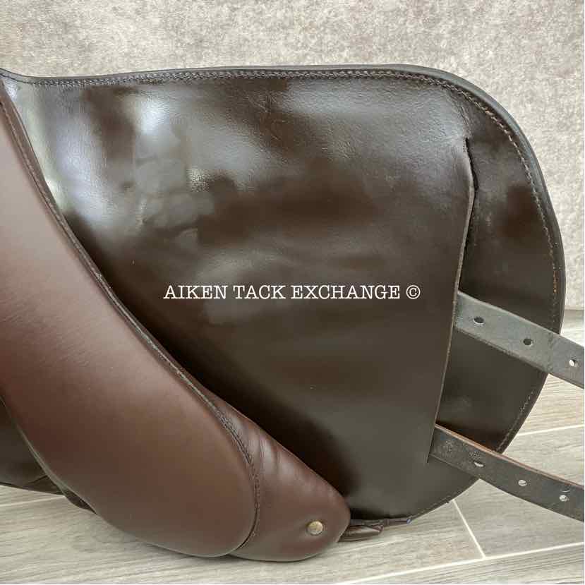 **SOLD** 2019 Custom Saddlery Monte Carlo Monoflap Jump Saddle, 17.5" Seat, Adjustable Tree, Wool Flocked Hybrid Panels