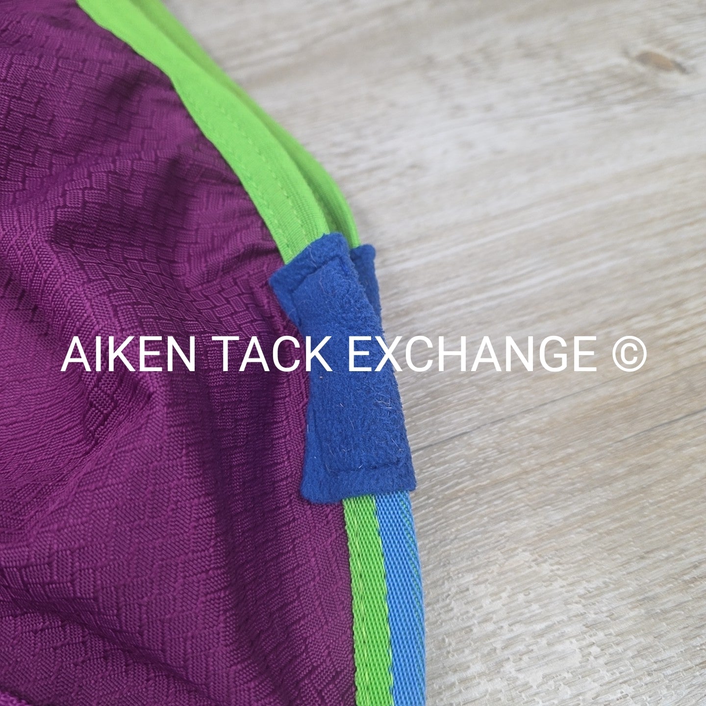 Premier Equine Neck Cover, 0g fil, Size Medium