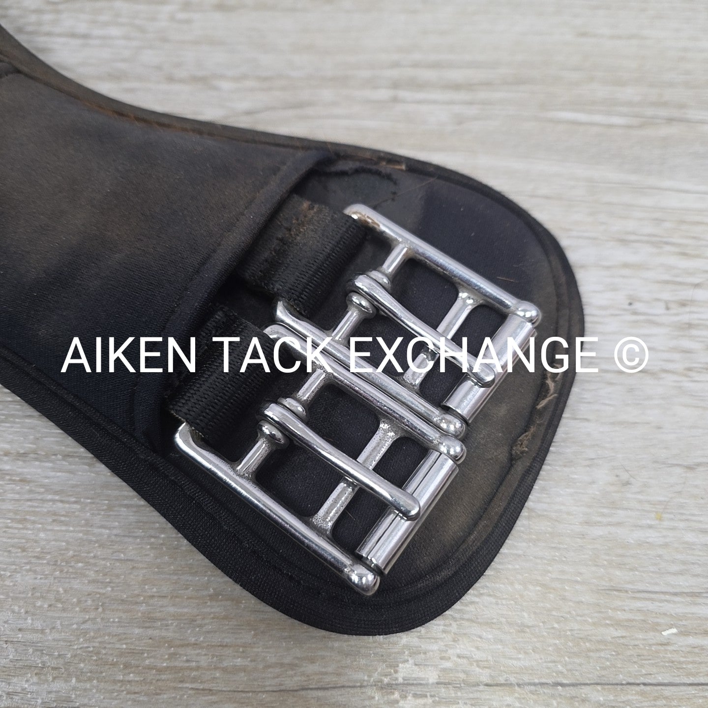 BARGAIN BUNDLE: 2 Ovation Gel Body Form Dressage Girths, Black, 22"