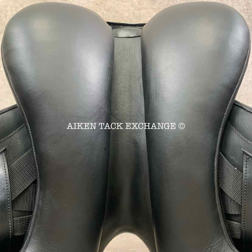 2022 JC Performance Line P2 Monoflap Dressage Saddle, 18" Seat, Wide Tree, Wool Flocked Pony Panels