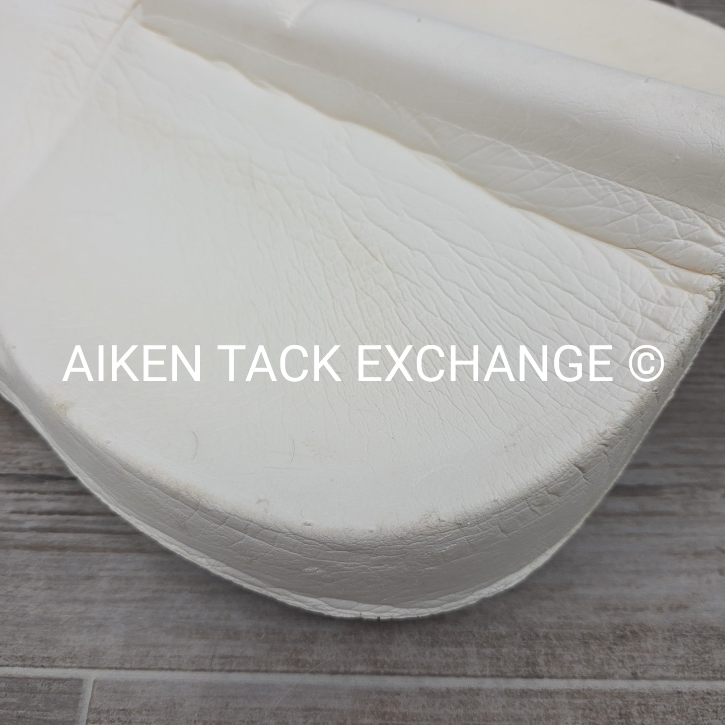 Roma Miller's Pro-Tek 11" Riser Foam Half Pad, White