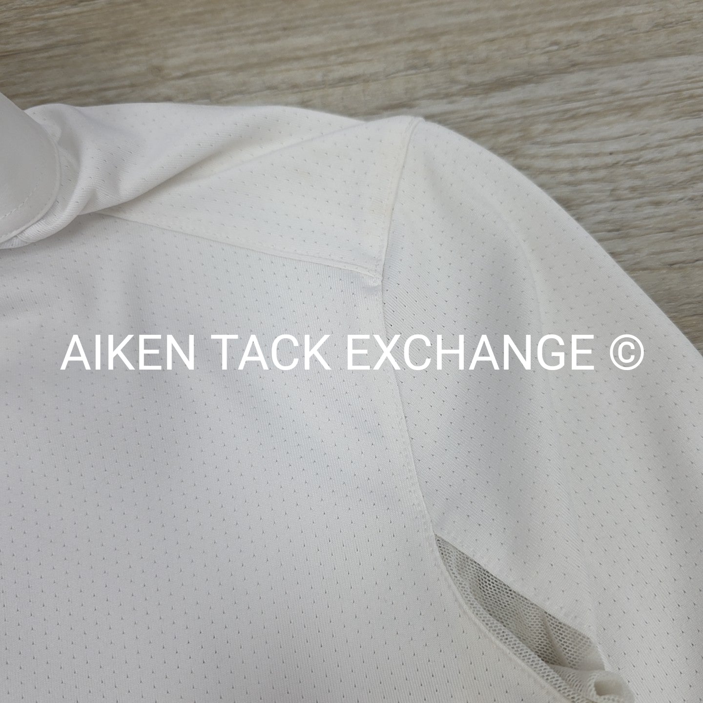 Essex Classics Talent Yarn Long Sleeve Sun Shirt Show Shirt, Size X-Small