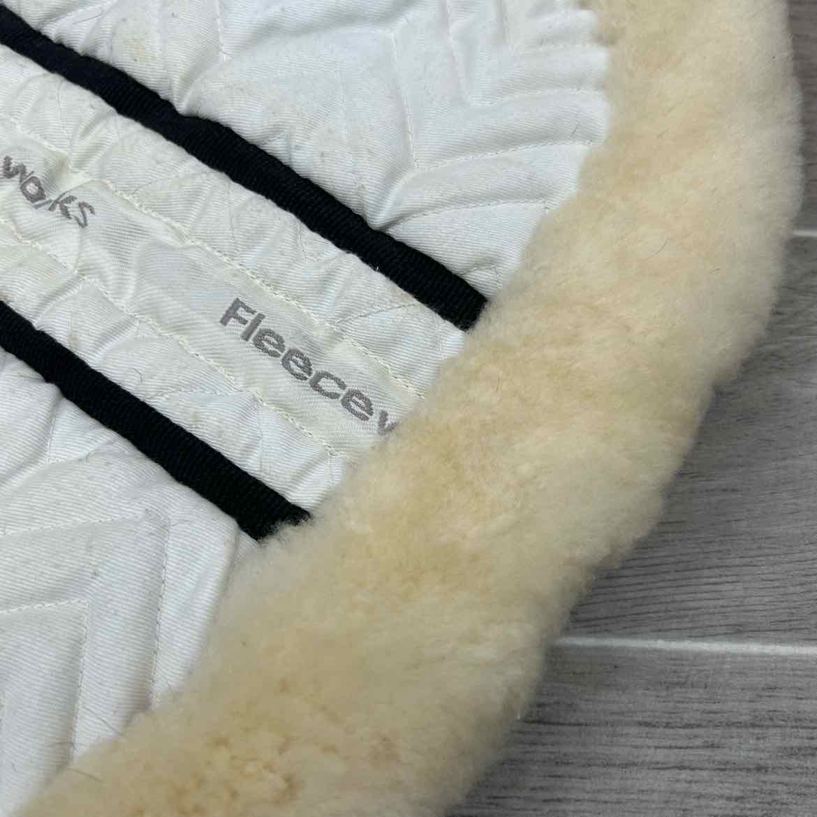 Fleeceworks FXK Rolled Edge Sheepskin Half Pad