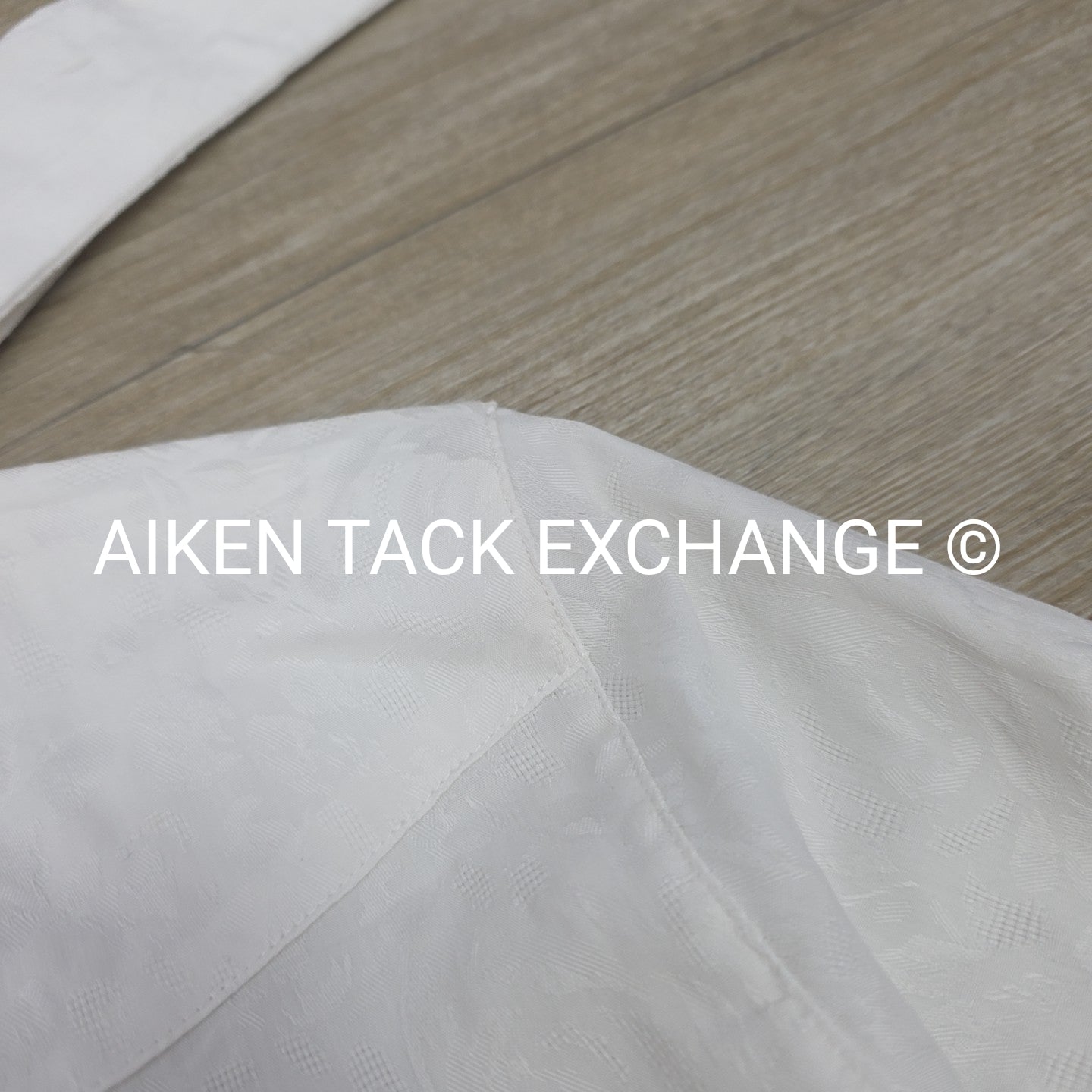 Ariat CoolMax Long Sleeve Show Shirt w/ Collar, Women's 34