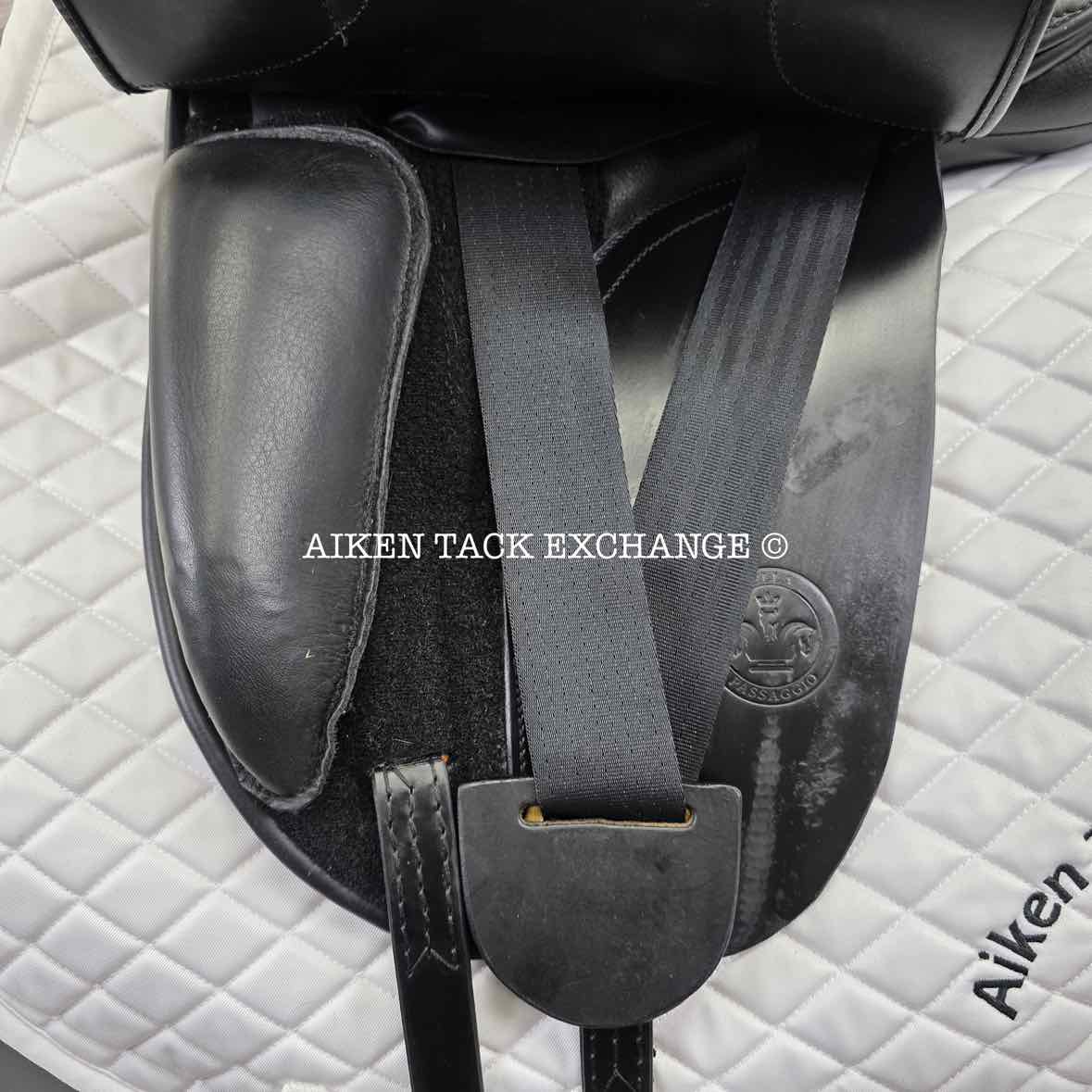 Sella Soleil Passagio Dressage Saddle, 17" Seat, XW Tree, Wool Flocked Panels