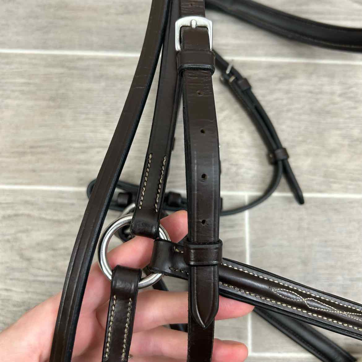 Nunn Finer Stefania Figure 8 Bridle with Matching Rubber Reins, Oversize