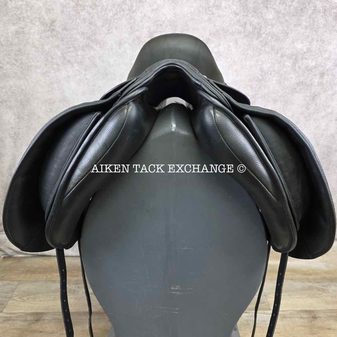 Patrick Profile Dressage Saddle, 17.5" Seat, Adjustable Tree - Changeable Gullet, Wool Flocked Panels