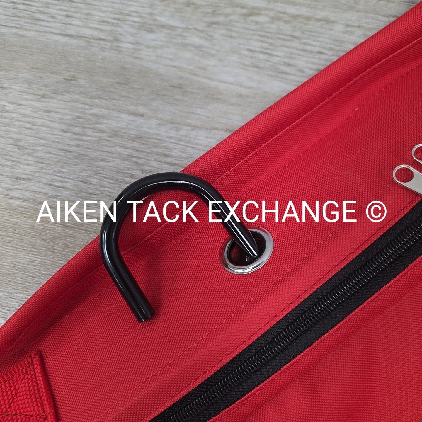 Schneiders 3 Hook Portable Tack Rack