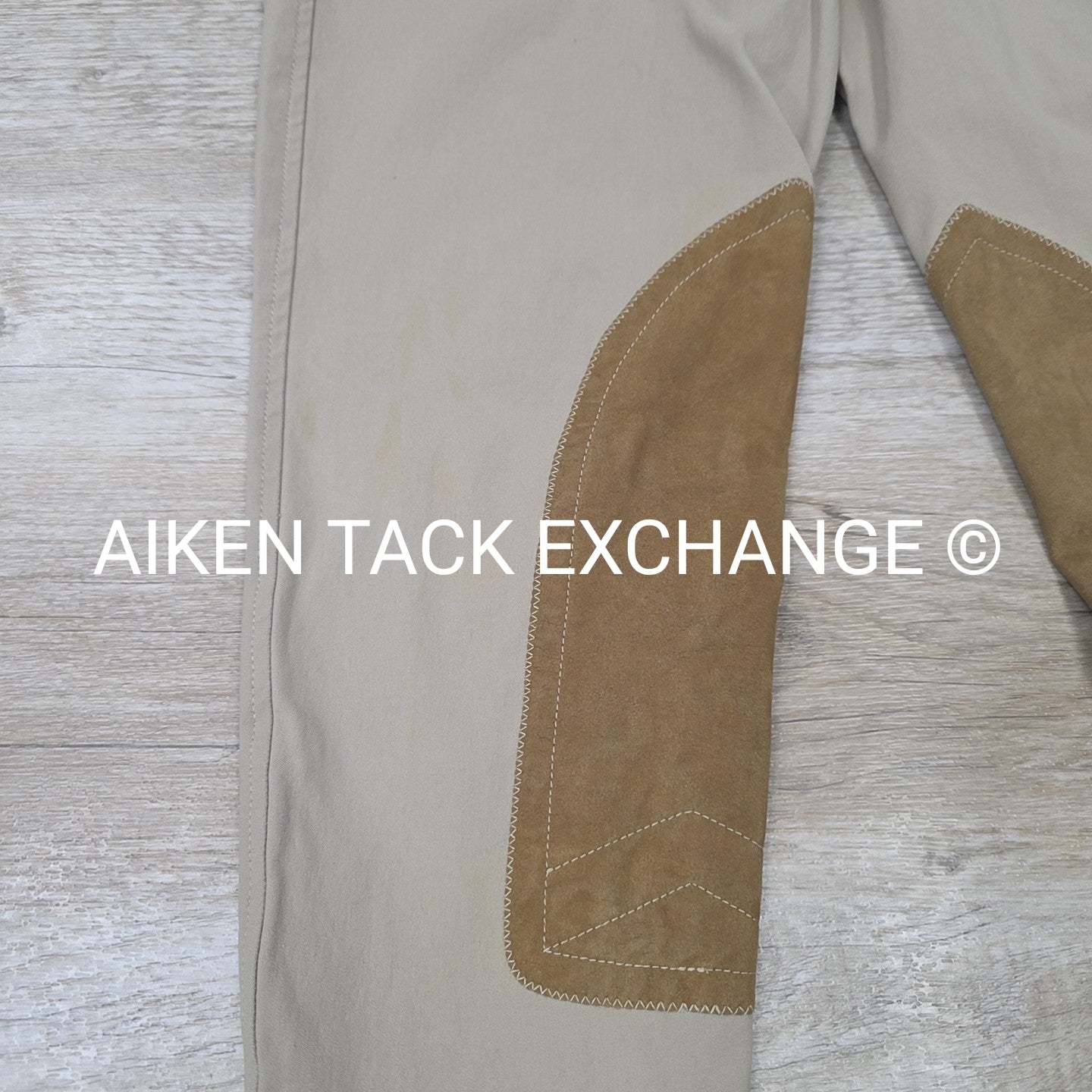 Tailored Sportsman Trophy Hunter Knee Patch Breeches, Size 28