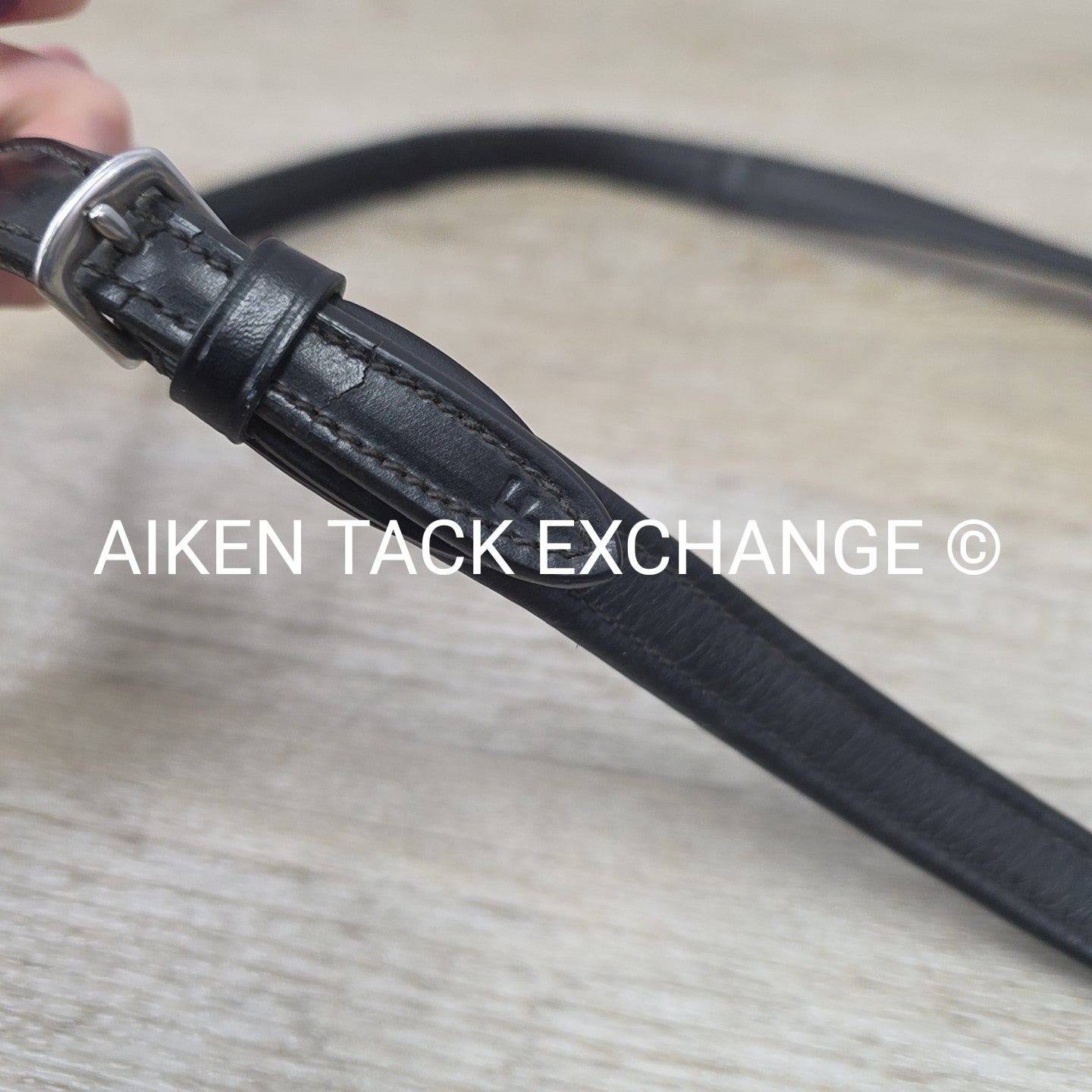 KL Select Red Barn Calf Lined Reins, Black, Size Full