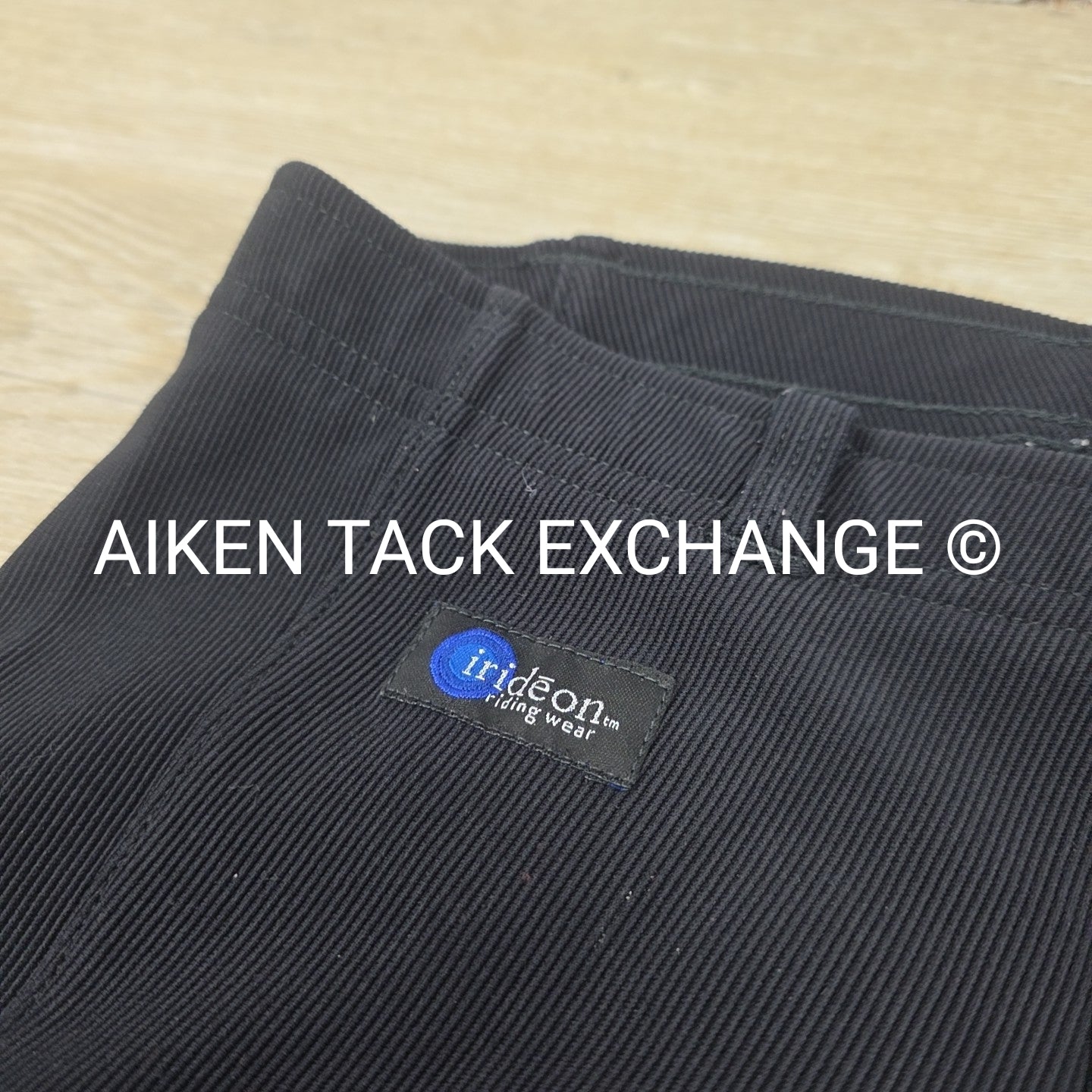 Irideon Pull On Knee Patch Breeches, Size Small