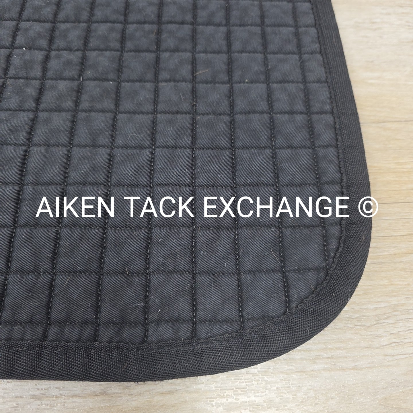 Back on Track Therapeutic Dressage Saddle Pad