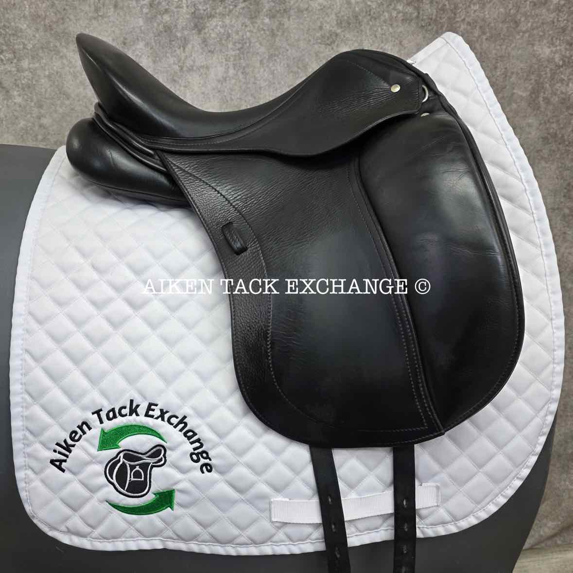 2010 Schleese Wave Dressage Saddle, 16.5" Seat, Adjustable AdapTree, Wool Flocked Panels