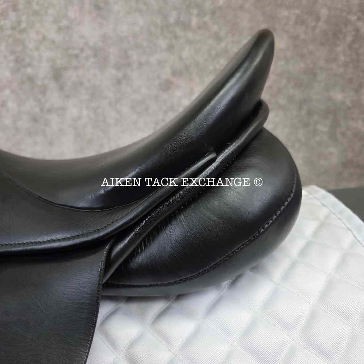 2003 Stubben Maestoso Dressage Saddle, 17" Seat, 32cm Tree - Extra Wide, Wool Flocked Panels