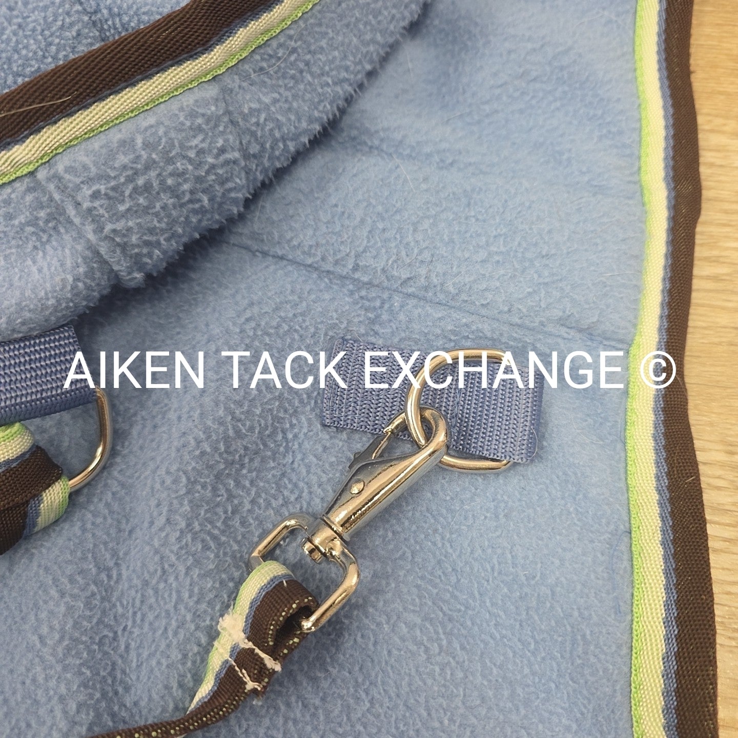Eskadron Velcro Front Closure Fleece Cooler, Size Medium (73")