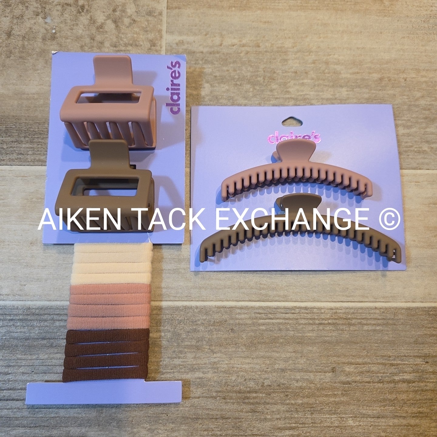 Claire's Hair Bundle - 4 Claw Clips, 1 Pack of Hair Ties