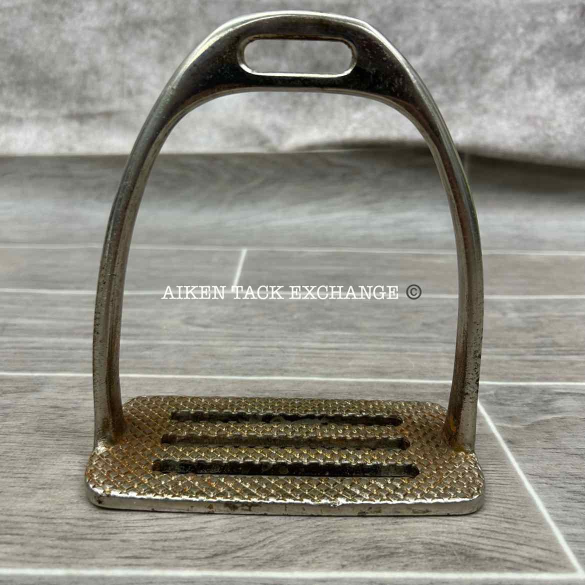 Australian Saddle 4-Bar Stirrup Irons, 5"