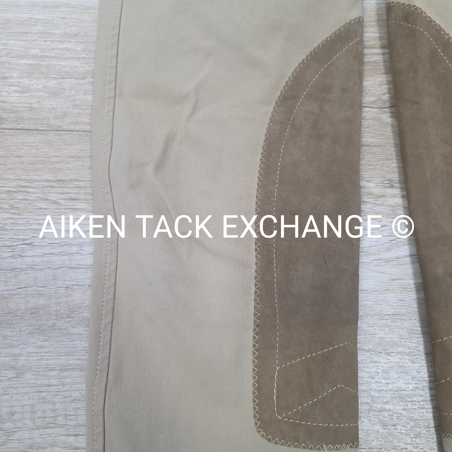 Tailored Sportsman Trophy Hunter Knee Patch Breeches, Size 24