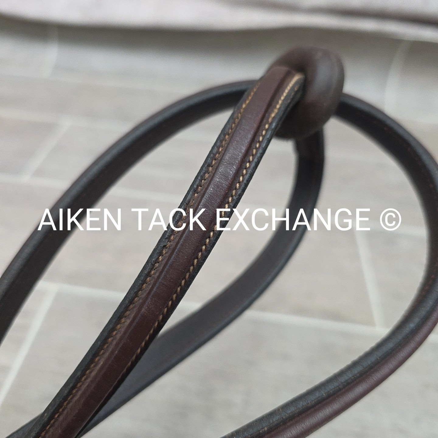 Dy'on Plain Square Raised Standing Martingale, Brown, Size Full