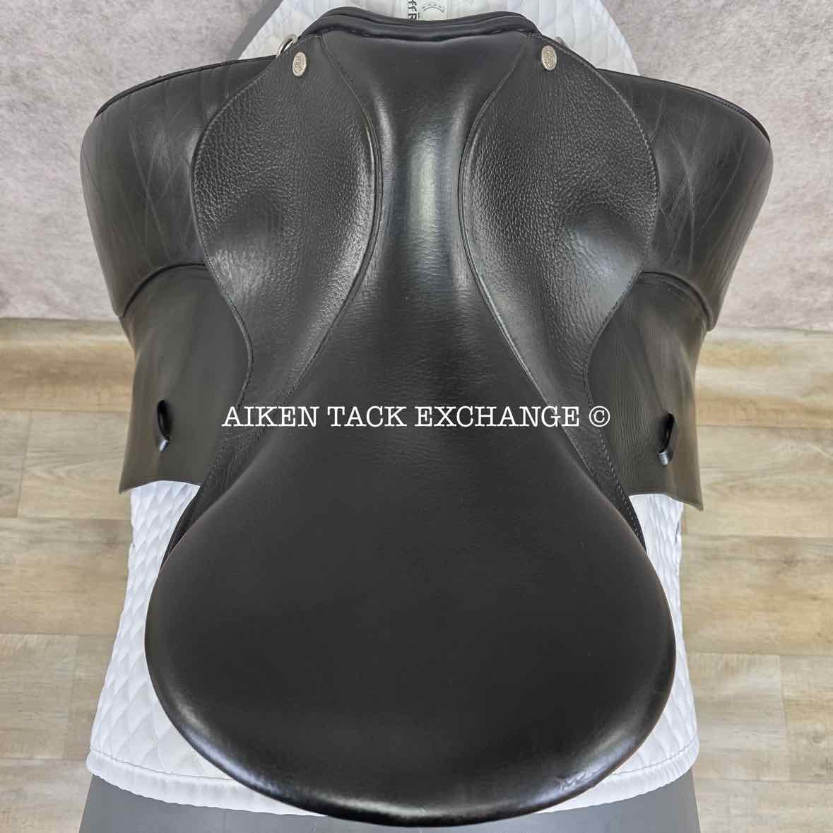 Klimke Miller's KMD Dressage Saddle, 17.5" Seat, M/MW Tree, Wool Flocked Panels