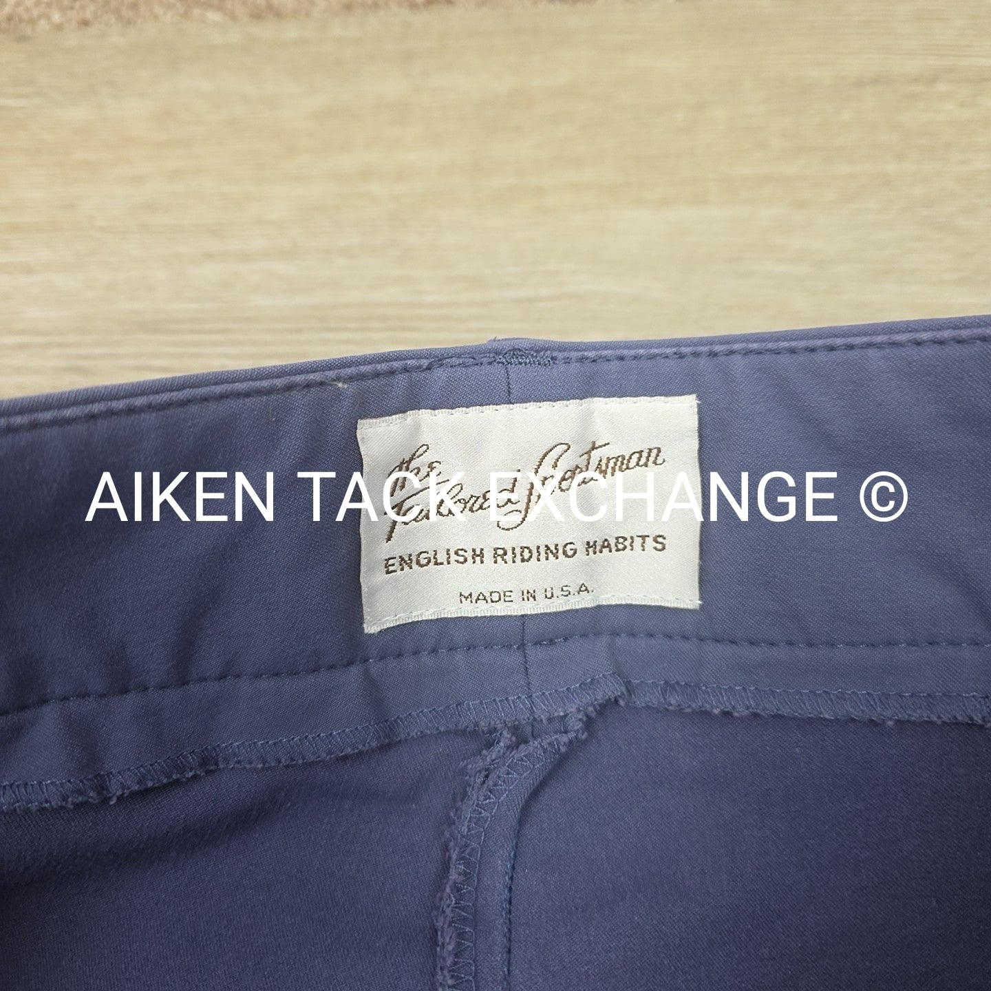 Tailored Sportsman Trophy Hunter Knee Patch Breeches, Size 30 L