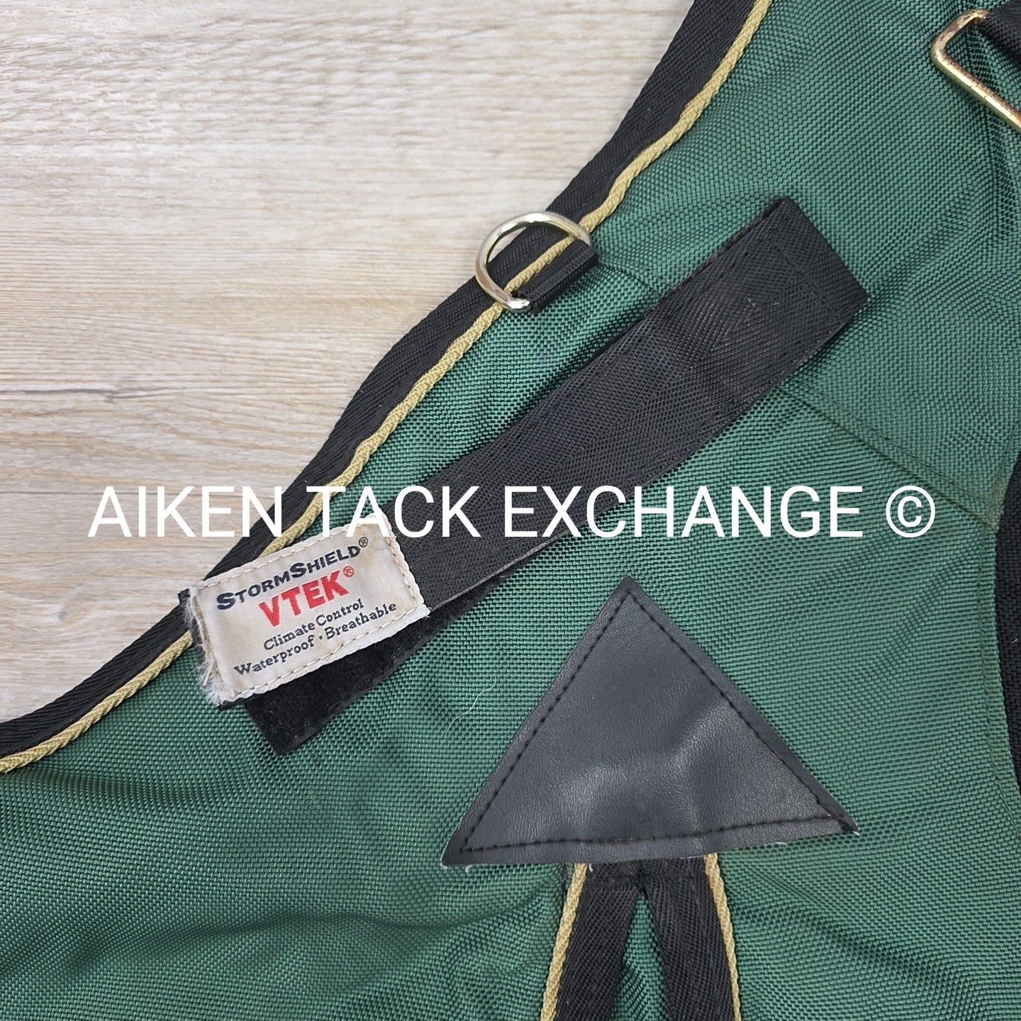 Schneiders VTEK Adjusta-Fit Turnout Sheet, 82"