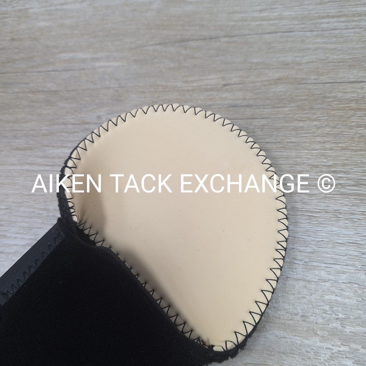 Professional's Choice Tail Wrap