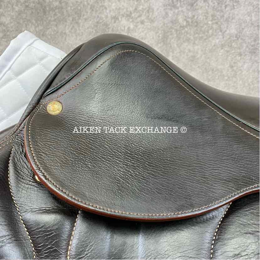2013 Devoucoux Chiberta Monoflap Jump Saddle, 18.5" Seat, 2AAR Flap, Medium Tree, Wool Flocked, Full Buffalo Leather
