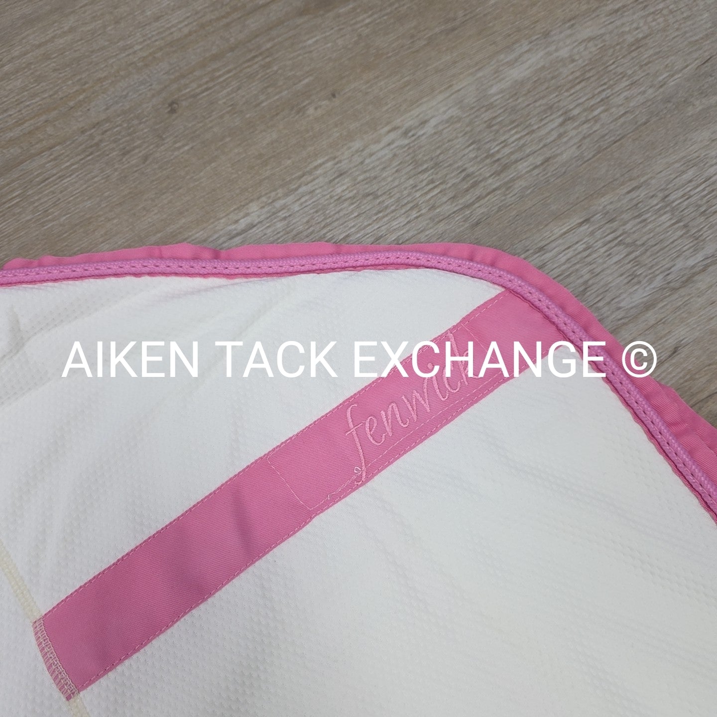 Fenwick Equestrian Pop Star Dress Sheet Sporty Cooler, 68"