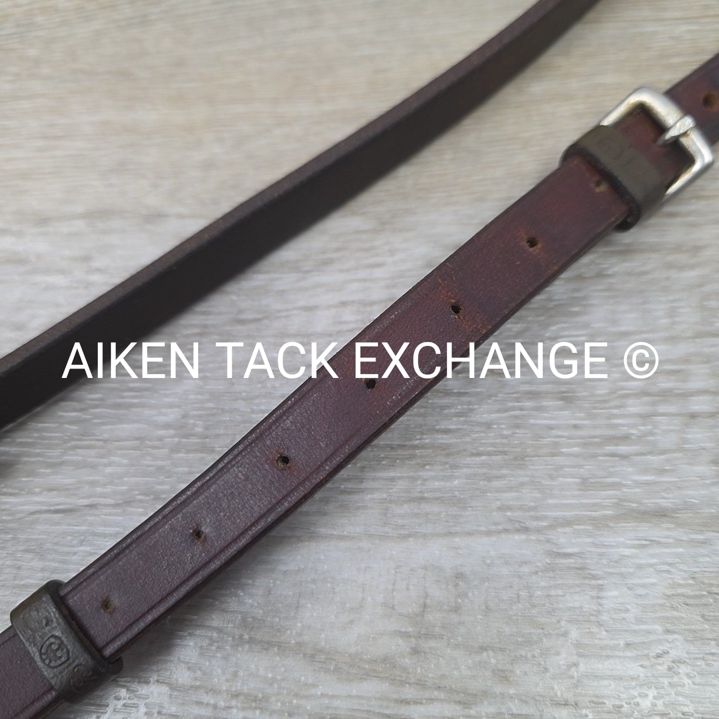 BARGAIN BUNDLE: Stubben Bradoon Hanger & Neck Strap, Brown