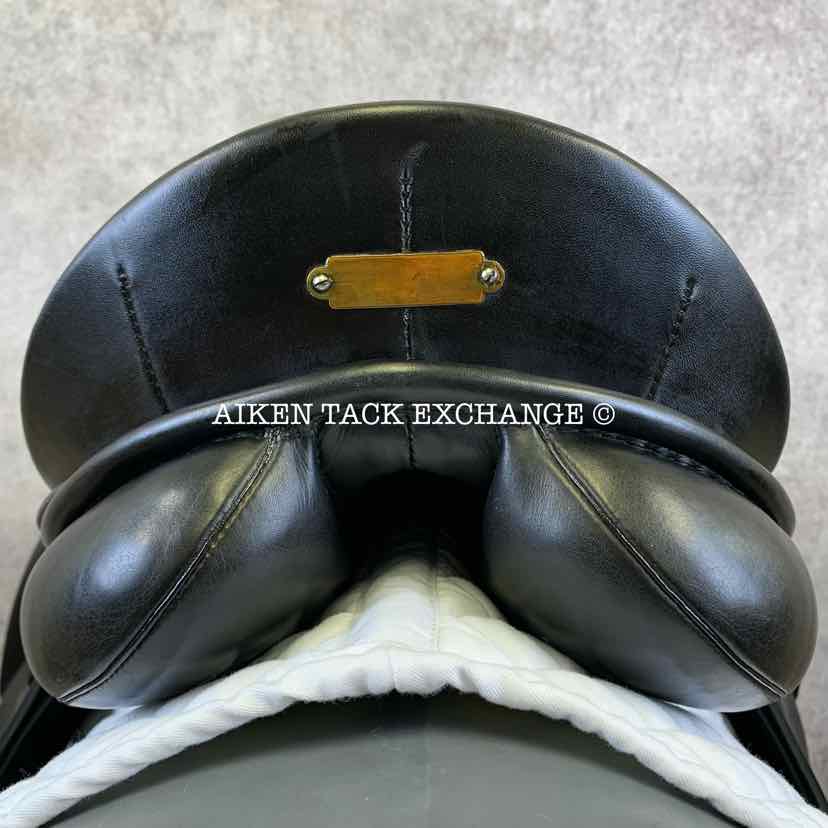 Zaldi New Kent Dressage Saddle, 17.5" Seat, Long Flap, 32 Tree - Wide, Wool Flocked Panels