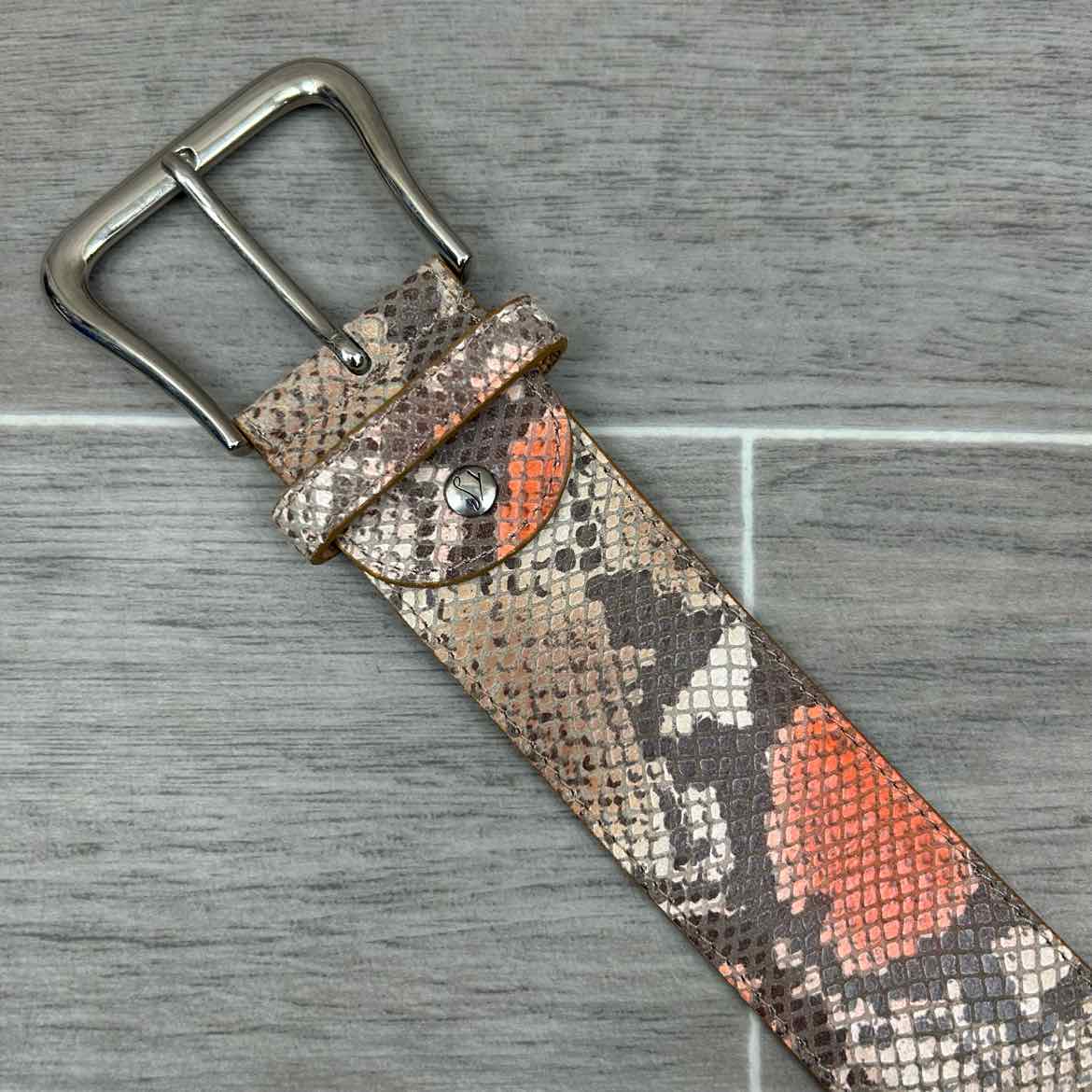 Tailored Sportsman Wide Snakeskin Belt, Size Small