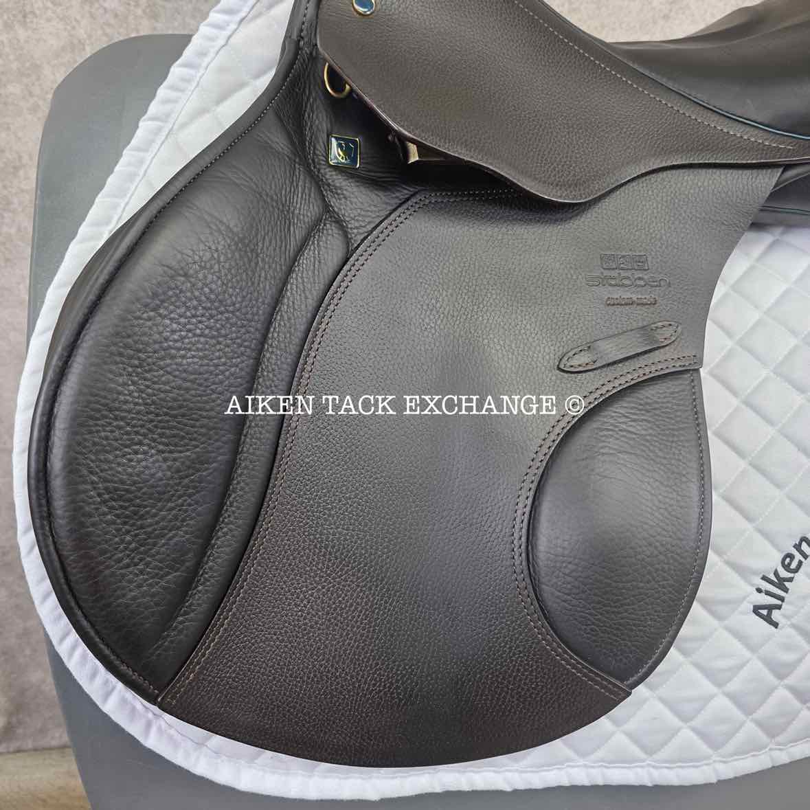 2025 Stubben Roxane Jump Saddle, 18" Seat with Biomex, 28cm Tree - Medium Narrow, Wool Flocked Panels