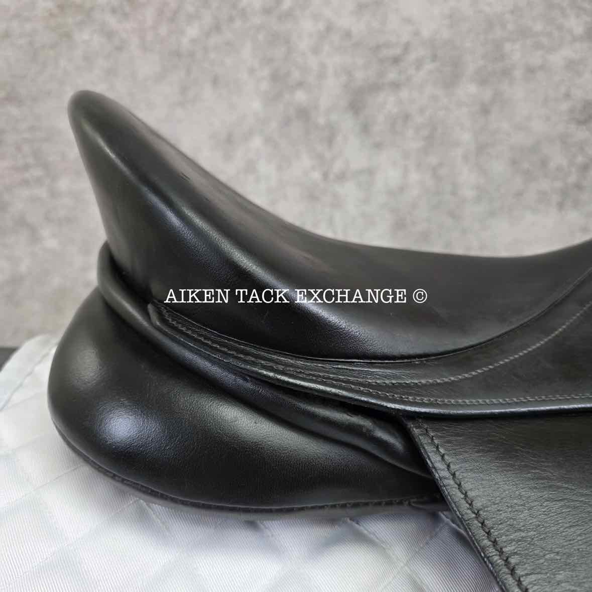 1994 Kieffer Aachen Dressage Saddle, 17" Seat, Medium Tree, Wool Flocked Panels
