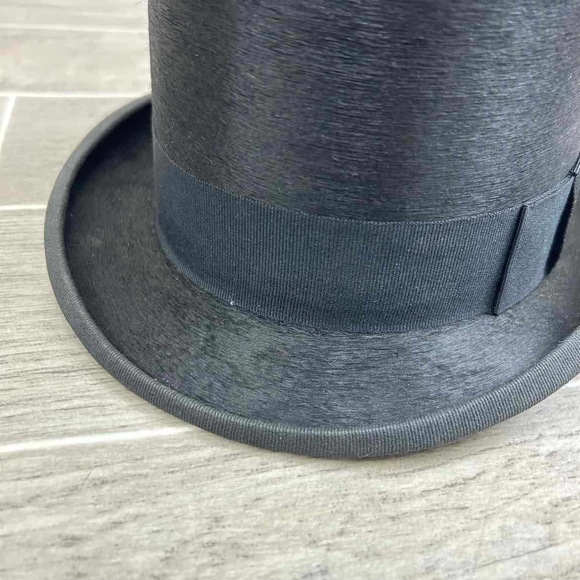 Authentic Pajk Klobuki 4" Top Hat, Size 6 3/4