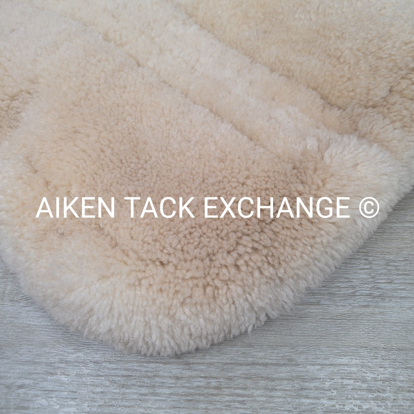 Fleeceworks FXK Rolled Edge Sheepskin Half Pad, Size Large